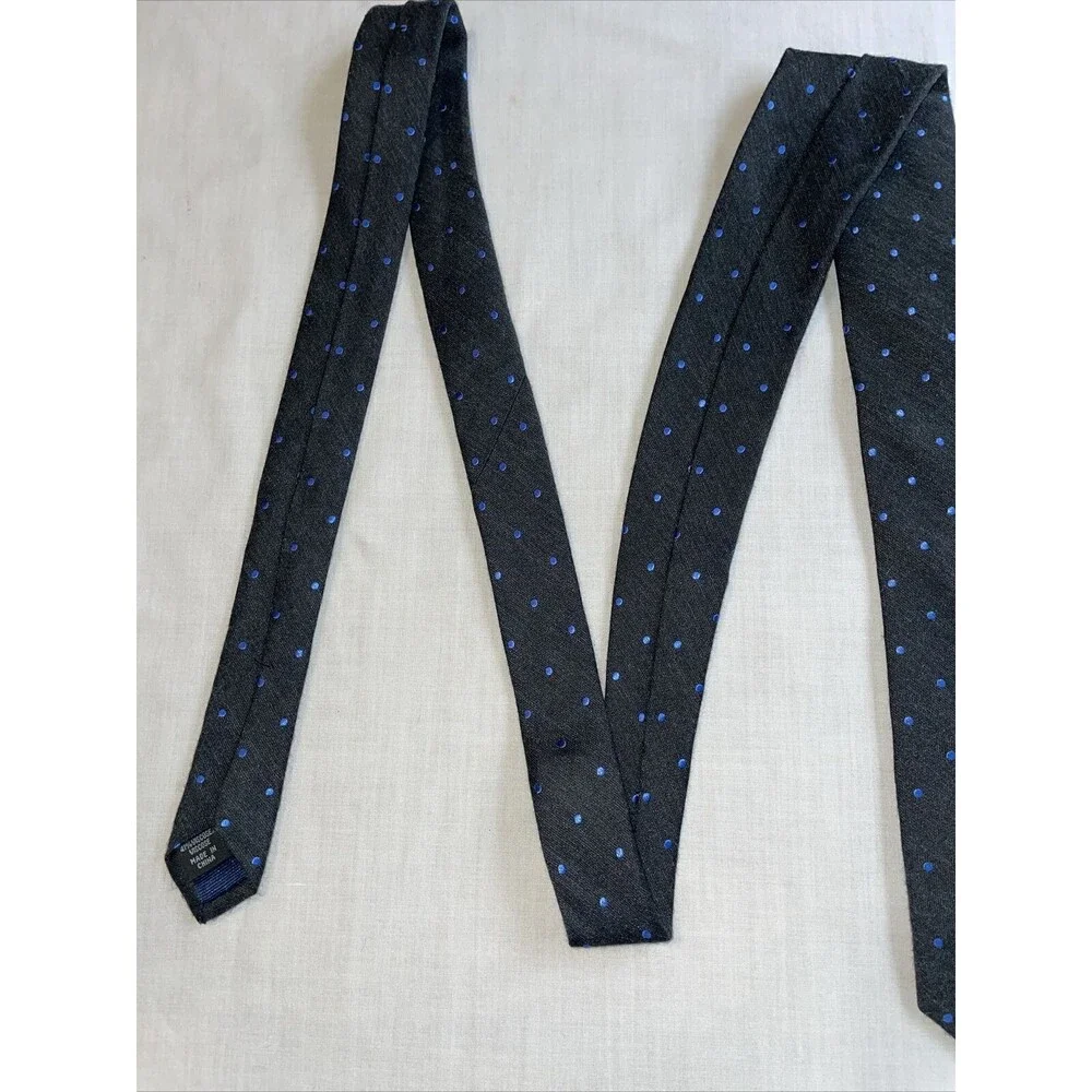 Michael Kors Dress Tie Men’s Size 58” Gray Dotted Silk Blend Designer